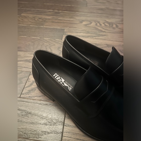 NEW w/o box Salvatore Ferragamo FERRAGAMO Funes Loafers black Italian Leather - Picture 9 of 14